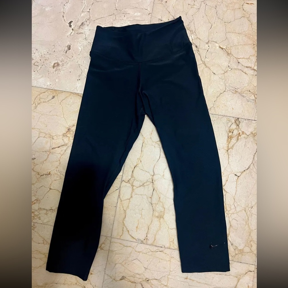 Nike NWOT Dri-Fit Leggings